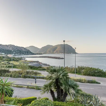 Apartment Casa Azzurra Vista Mare All'addaura By Wonderful Italy