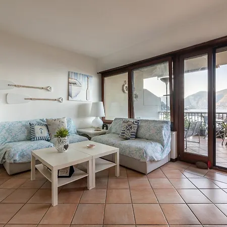 Casa Azzurra Vista Mare All'addaura By Wonderful Italy *